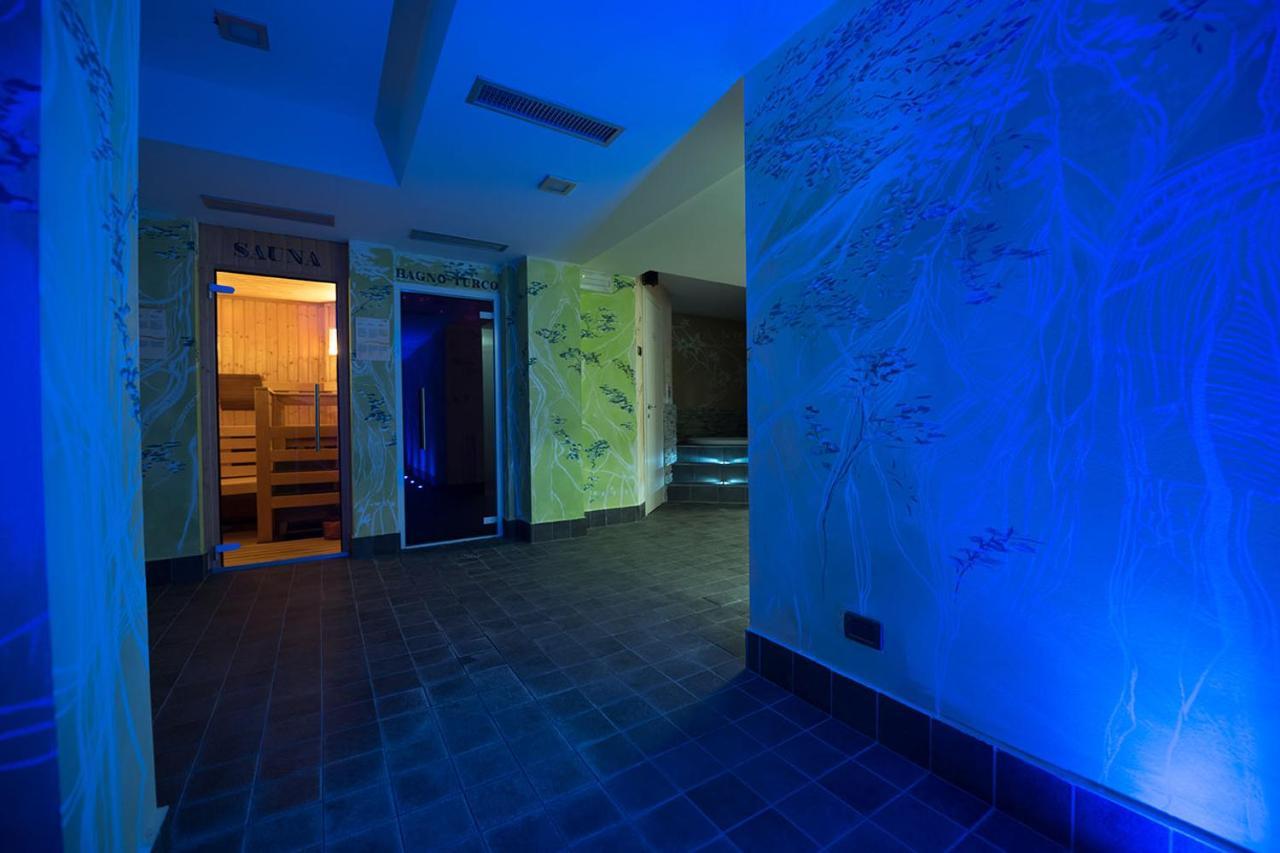 T'Ami Hotel Resort Spa Selvino Exterior photo